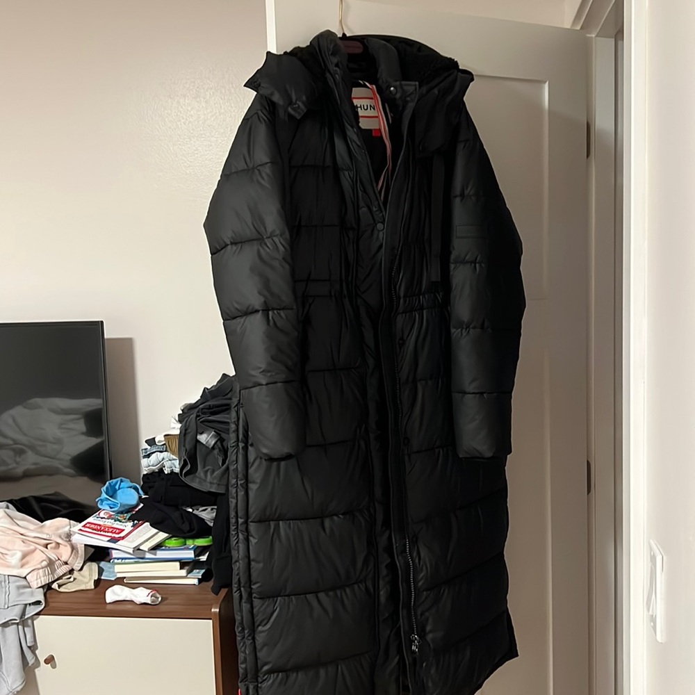 Hunter coat black puffer size S